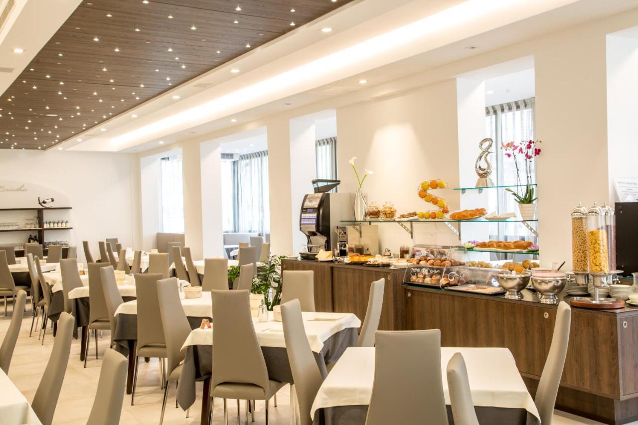Hotel & Aparthotel Carinthia S Lido di Jesolo Ngoại thất bức ảnh