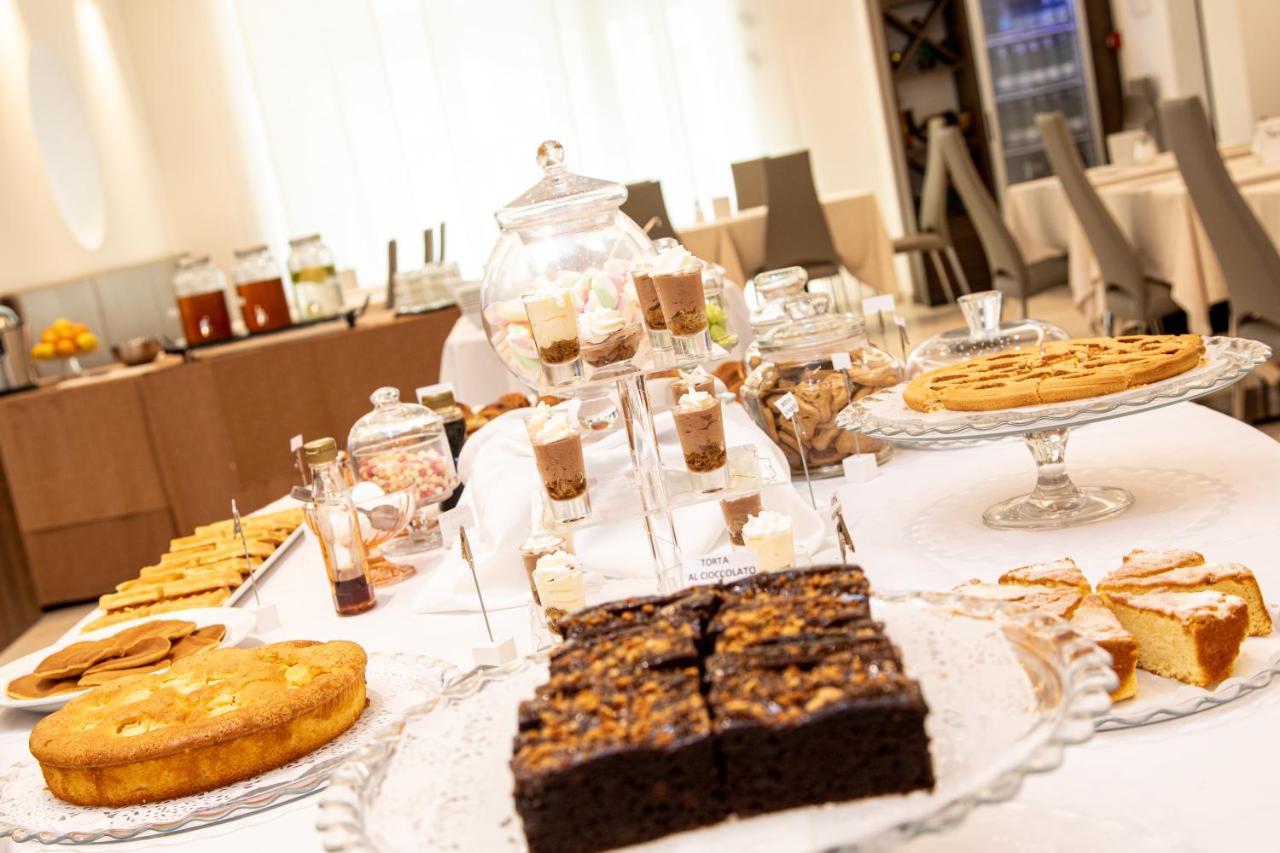 Hotel & Aparthotel Carinthia S Lido di Jesolo Ngoại thất bức ảnh