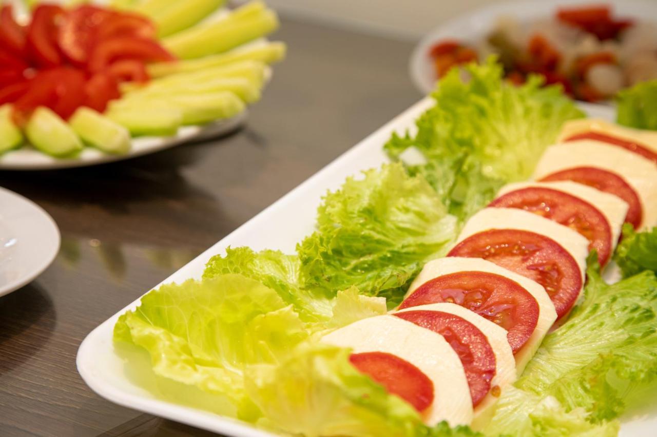 Hotel & Aparthotel Carinthia S Lido di Jesolo Ngoại thất bức ảnh