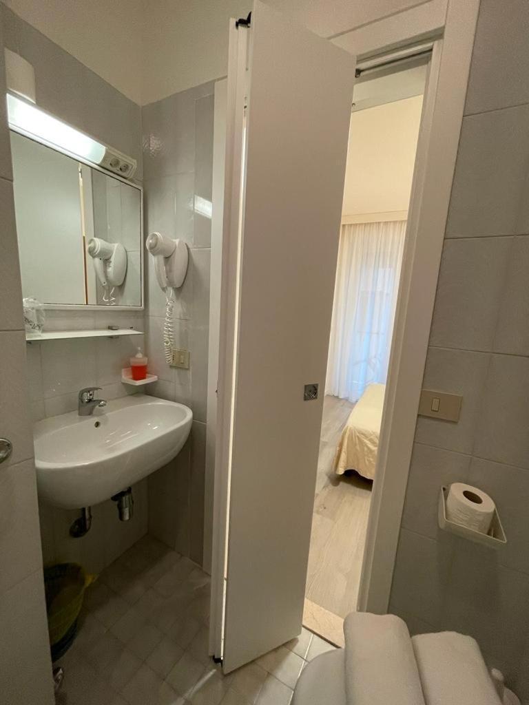 Hotel & Aparthotel Carinthia S Lido di Jesolo Ngoại thất bức ảnh