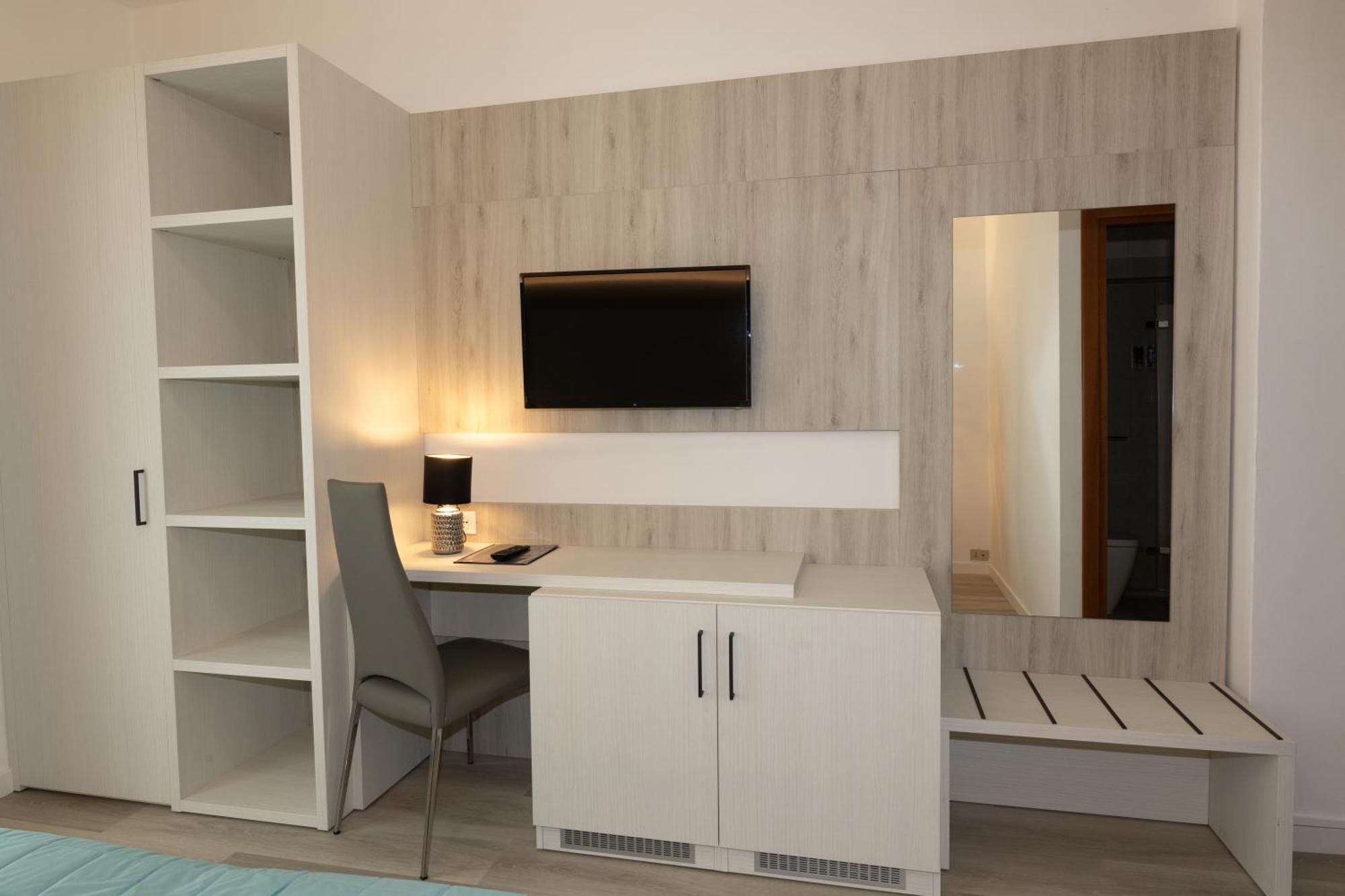 Hotel & Aparthotel Carinthia S Lido di Jesolo Ngoại thất bức ảnh