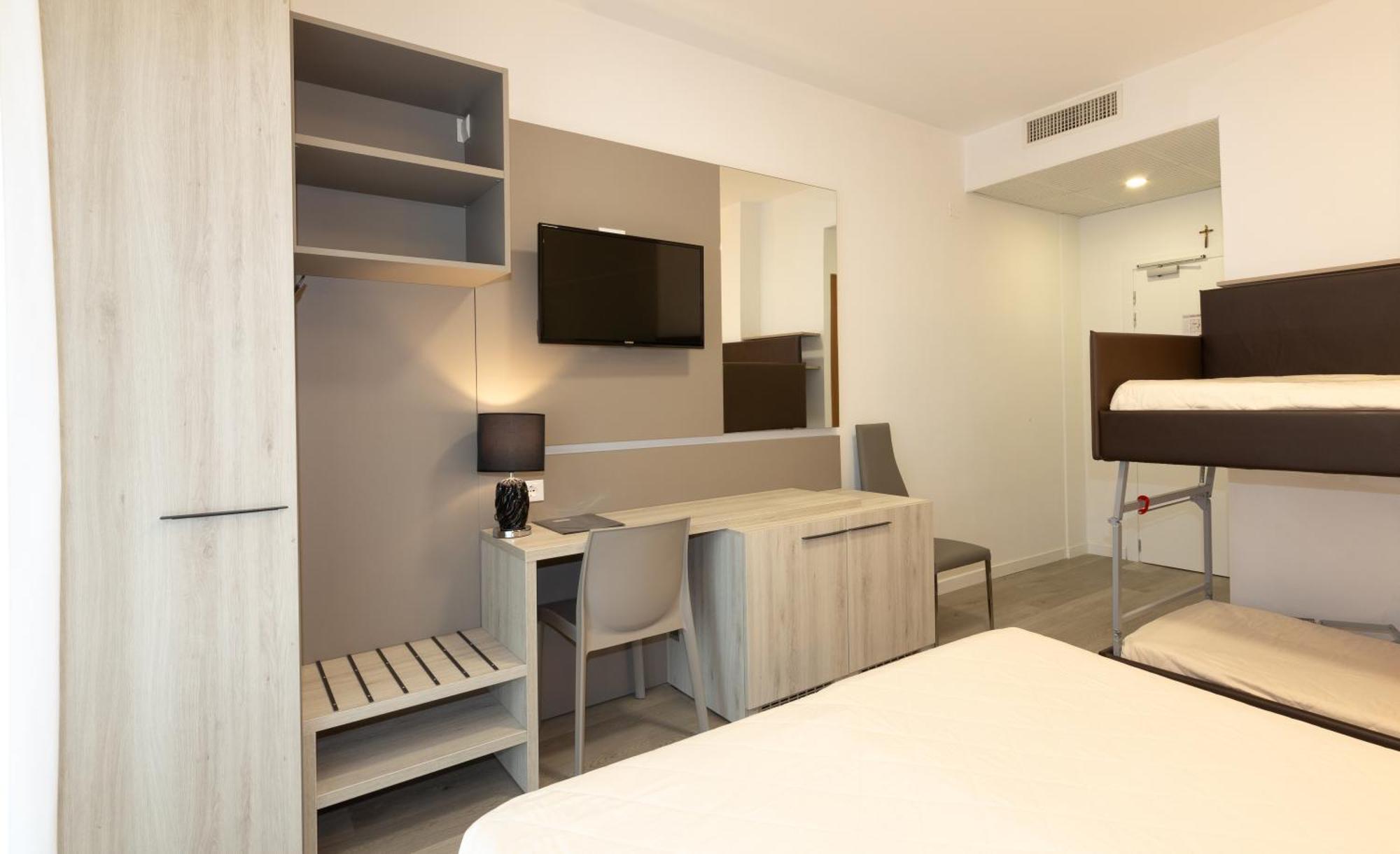 Hotel & Aparthotel Carinthia S Lido di Jesolo Ngoại thất bức ảnh